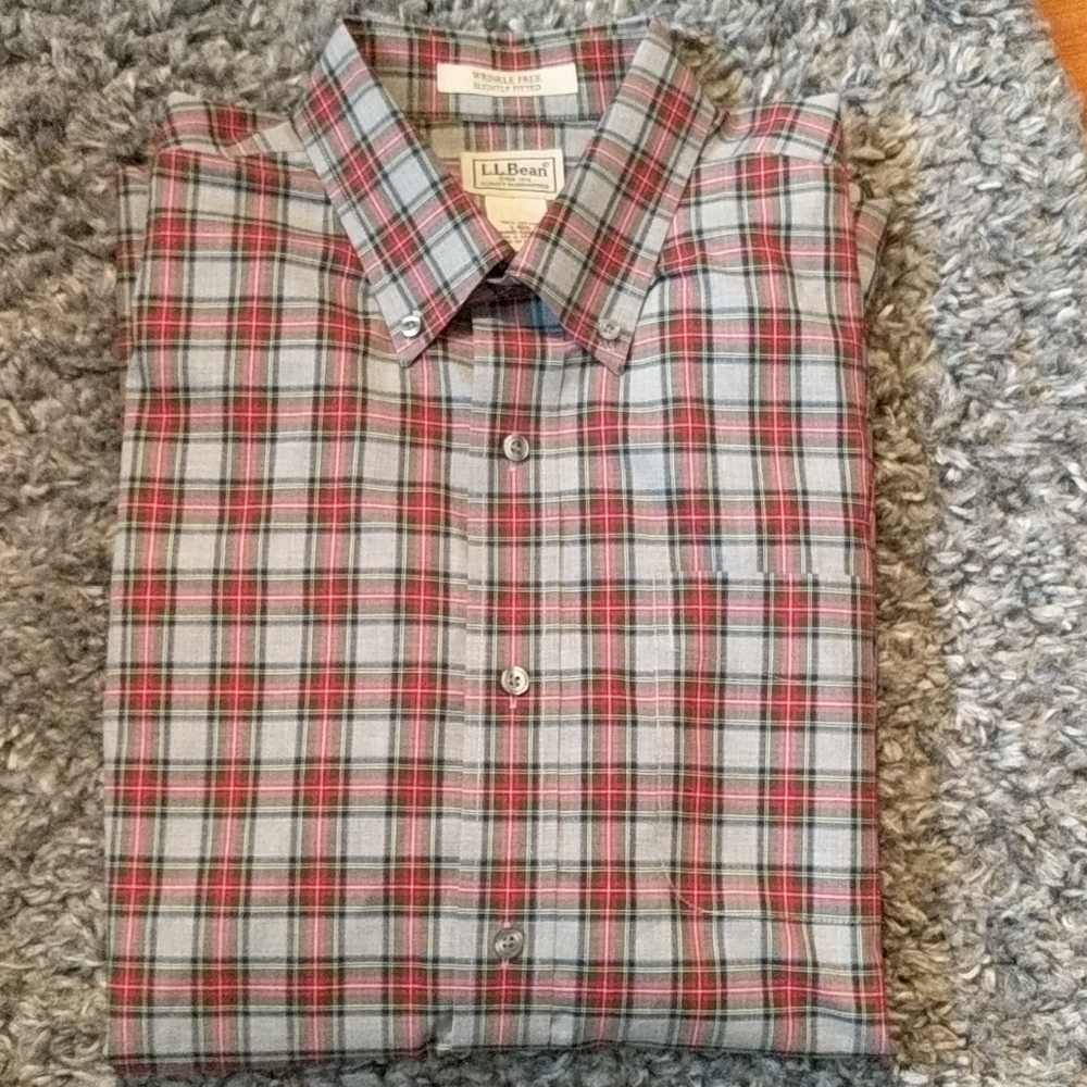 L.L. Bean plaid casual shirt - Picture 2 of 3